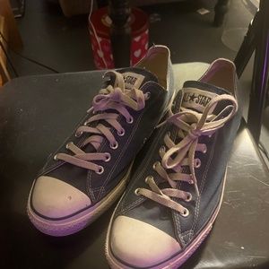 Men’s Converse Chuck Taylors size 12